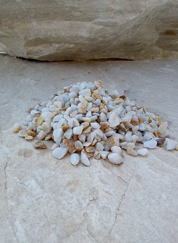Gold Macael crushed marble
